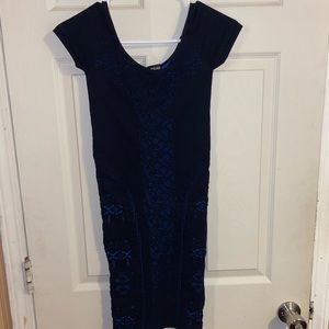 Bebe lace dress